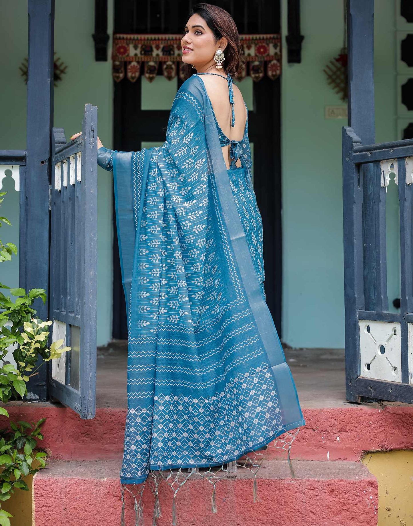 Agitated Blue Printed Saree