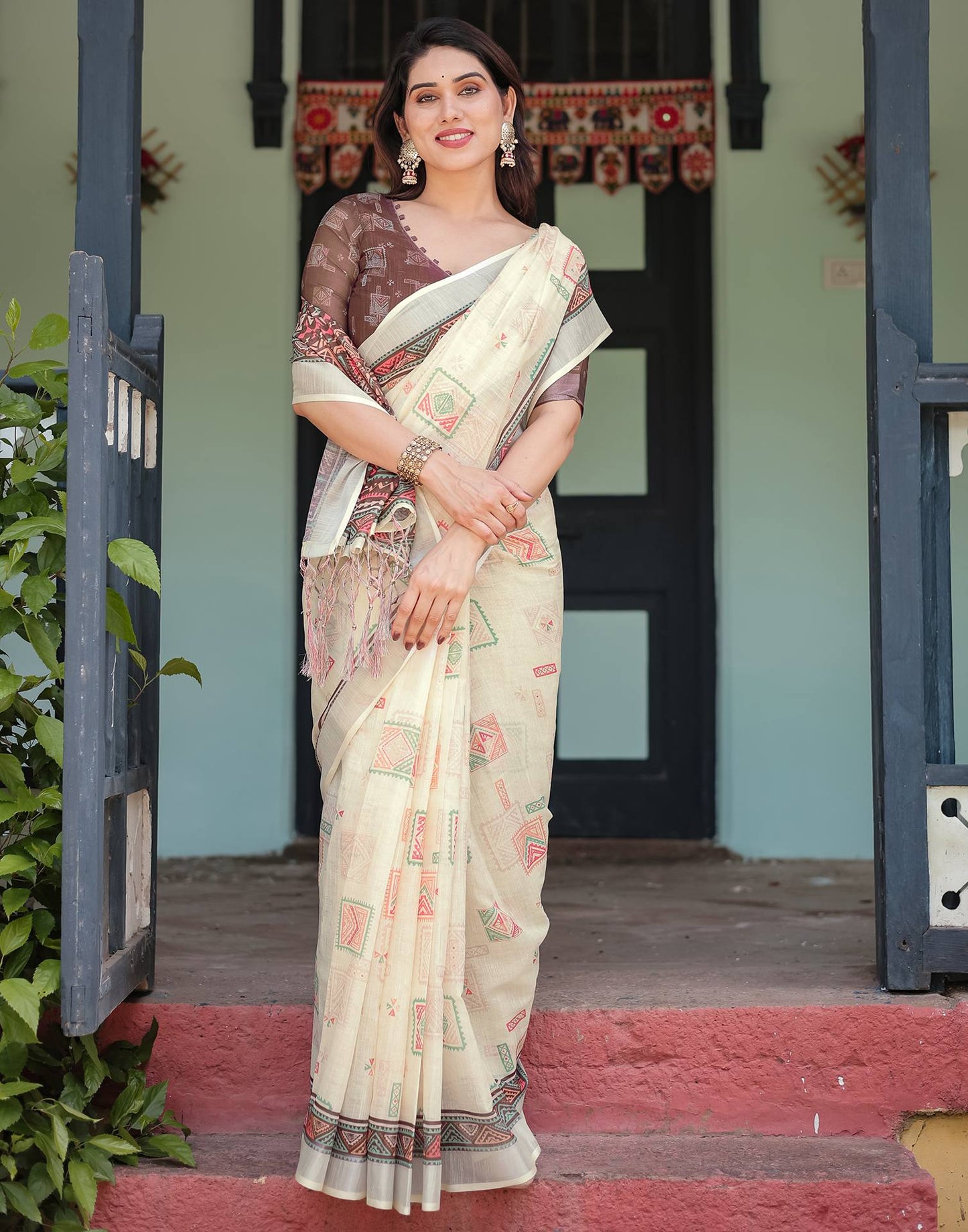 Emolient Cream Printed Saree