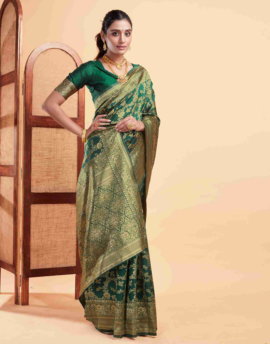 Voluminous Green Banarasi Silk Saree