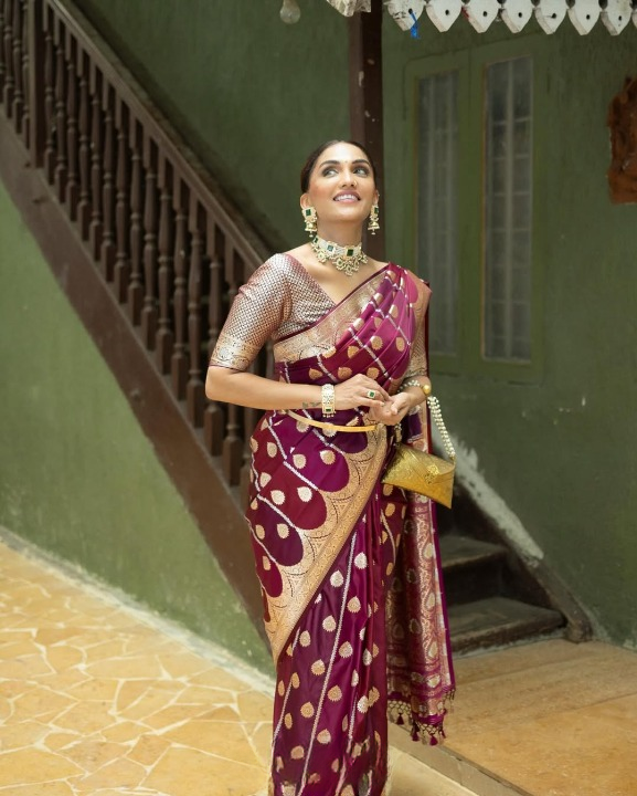 Violet Purple Woven Banarasi Saree