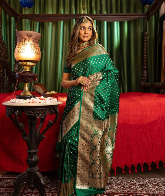 Aquamarine Green Woven Banarasi Saree