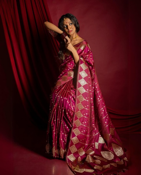 Vitality Pink Woven Banarasi Saree