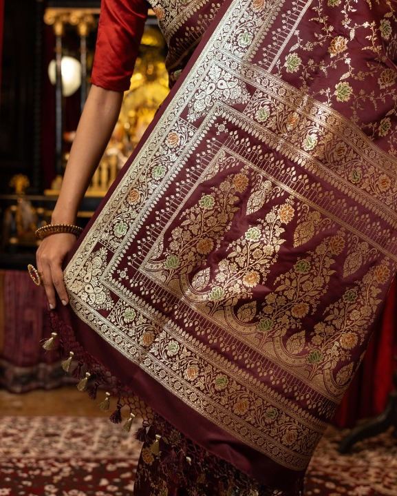 Abandon Maroon Woven Banarasi Saree